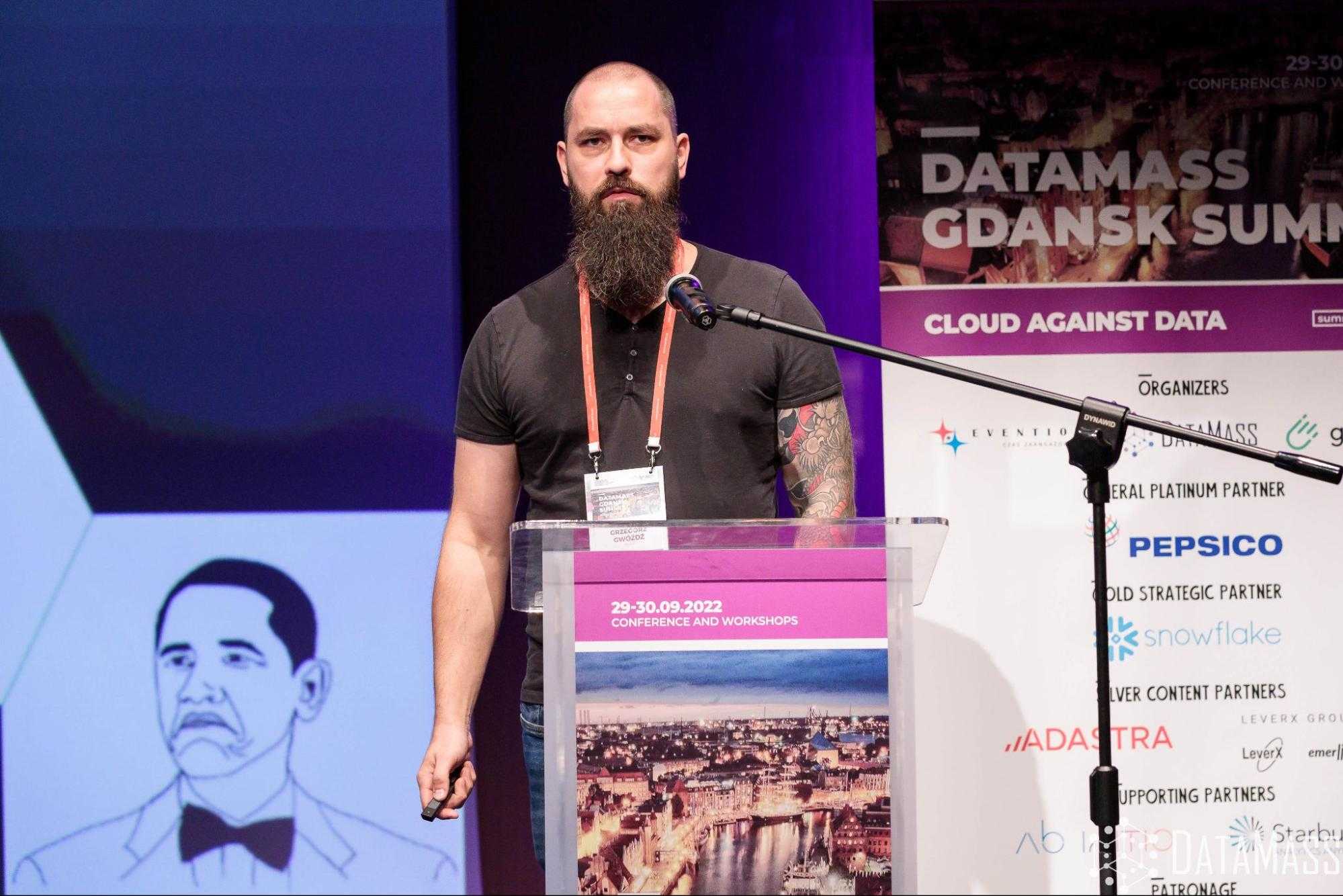 data-mass-speaker-conference